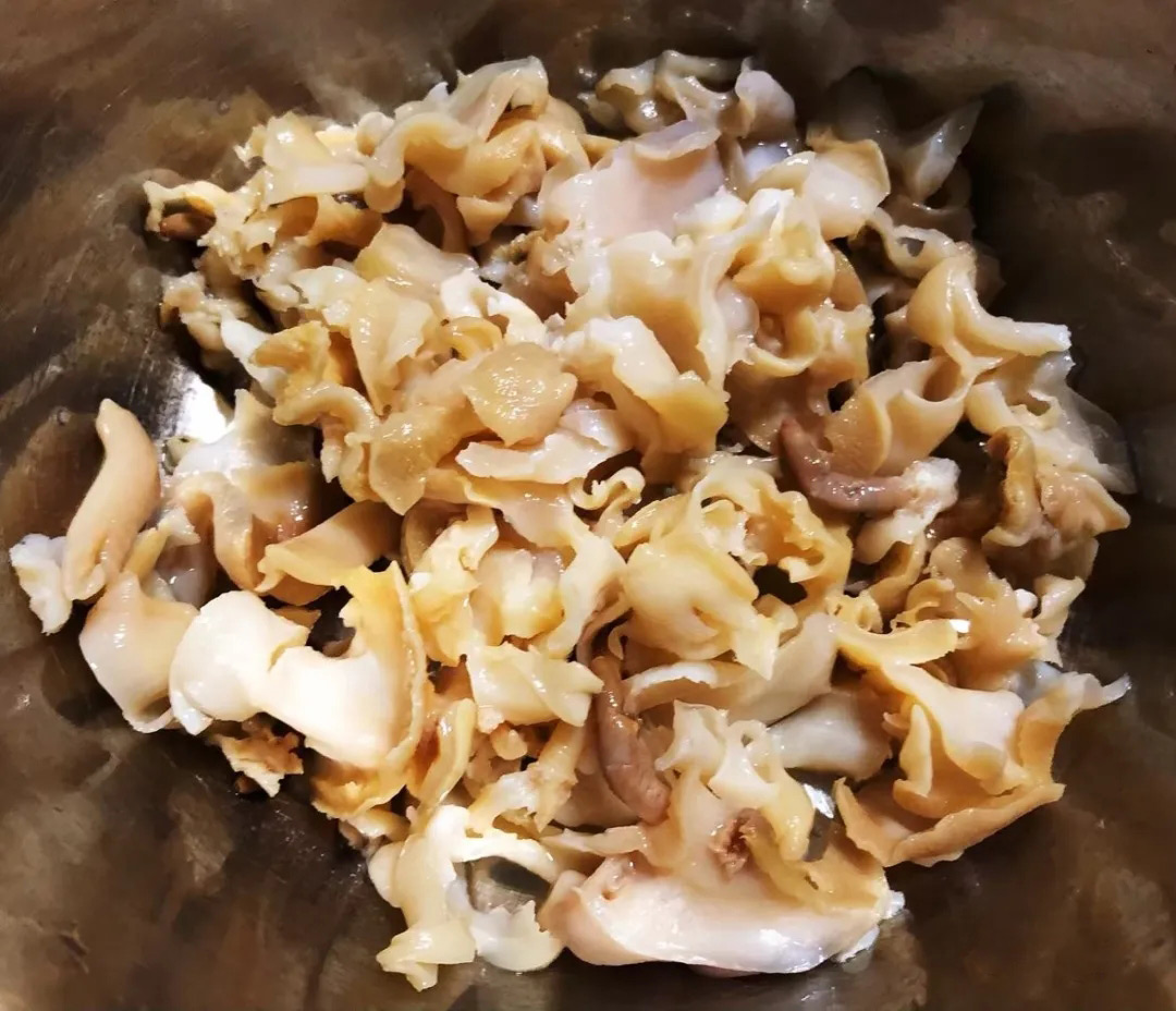 【蔥爆海螺片】做法|味道鮮美，營(yíng)養(yǎng)充足，快試試動(dòng)手制作吧